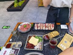 -红泥小火炉·东北泥炉烤肉(天一旗舰店)