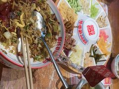 -怪噜范·老贵阳街头名小吃(鸿通城店)