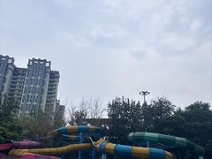 -欢乐水魔方水世界