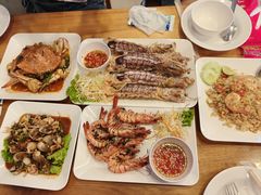 -两兄弟Song Pee Nong(2号店)
