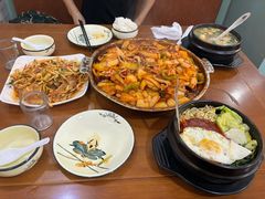 -天海石板屋家常菜(枣园店)