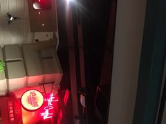 -沪小胖小龙虾(淮海中路旗舰店)