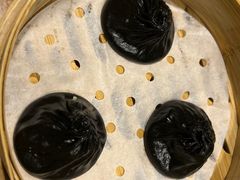 黑松露小笼包-乐忻皇朝(上海中心大厦店)