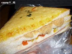 烧烤三明治-皇冠幸福里动物奶油生日蛋糕(万达店)