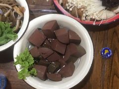 -东镇老火锅(长春路首店)