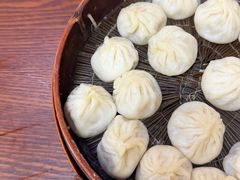 鲜肉小笼-万寿斋(山阴路店)