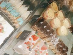 -Dough&Joe团憩(瑞虹天地月亮湾店)