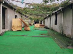 -东湖小天池真人CS彩弹野战基地