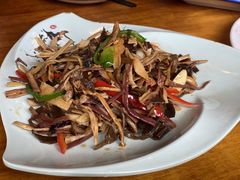 -小厨子私房菜·云南美食店