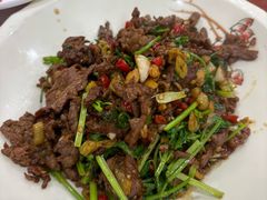 -湖南人家湘菜馆(镇江路店)