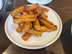 -梧桐树下(云锦世家店)