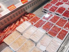 -杨老板·海鲜集市火锅·鲜切牛肉(中防万宝店)