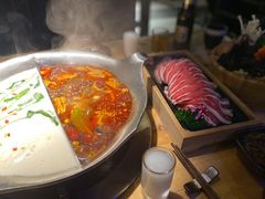 台式麻辣锅-湊湊火锅·茶憩(杭州湖滨银泰in77店)
