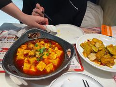 -辣小妮de川菜馆(红旗Mall店)