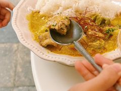 -CowCow其其·牛杂咖啡公司(六运店)