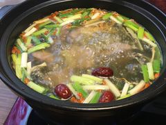 -陆记牛庄·碳锅龙虾烧烤(爱上花园店)