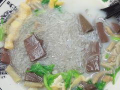 -鸭小妹鸭血粉丝(老门东店)
