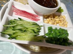 -大鸭梨烤鸭店(金顶街店)