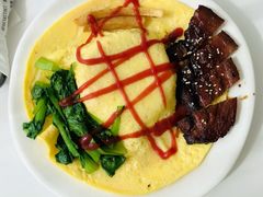 酱烤厚烧肉蛋包饭-伊诺咖啡(东川路店)