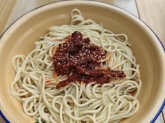 麻辣牛肉面-岳记老成都三味面