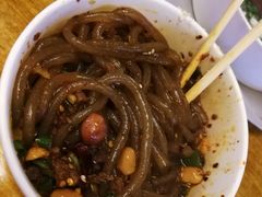 -八一路好吃街(雨田商务大厦店)