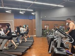 -维克斯健身·游泳(中渝店)