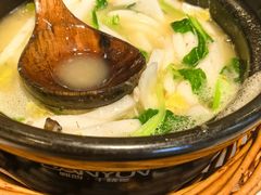 -馋三尺蟹粉小笼(人民广场店)