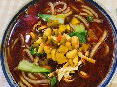 酸辣粉-超级大馍王肉夹馍