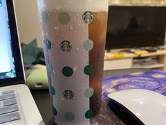 -星巴克(杭州银泰城西一店)
