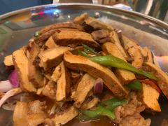 -虹泥小厨(南国花园总店)