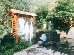 -七彩云南古滇温泉山庄