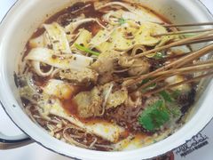 -串城缘阿里巴巴烧烤涮肚(公务员小区店)