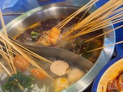 -马路边边串串香形象店(磐石路店)