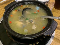 姬松茸炖鸡-妈妈的味道(和顺古镇店)