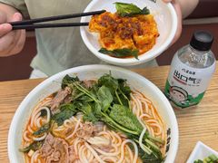 -蒙自源米线大王(花园城商场店)