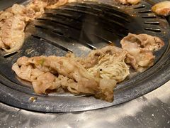 -韩聚屋韩国烤肉餐厅(新北万达店)