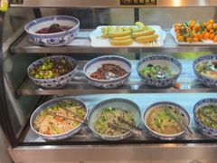 -黄记百味自助骨头王(红旗大街店)