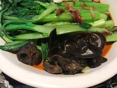 白灼菌菇菜心-新白鹿餐厅(虹桥南丰城店)
