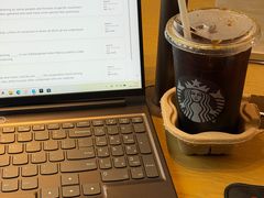 -星巴克臻选(上海今潮8弄店)