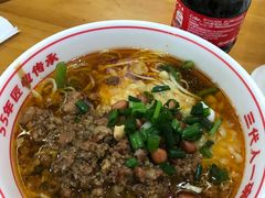 -叶伟胡辣壳面(两路口店)