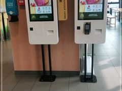 -麦当劳(北京昌金路得来速餐厅店)