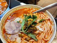 多味酸汤牛肉米线-多味居(剪子巷店)