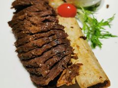 -HOMES上海本帮菜(襄阳公园店)