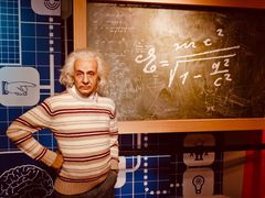 -曼谷杜莎夫人蜡像馆