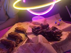 -UP嘻哈酒吧(粉巢店)