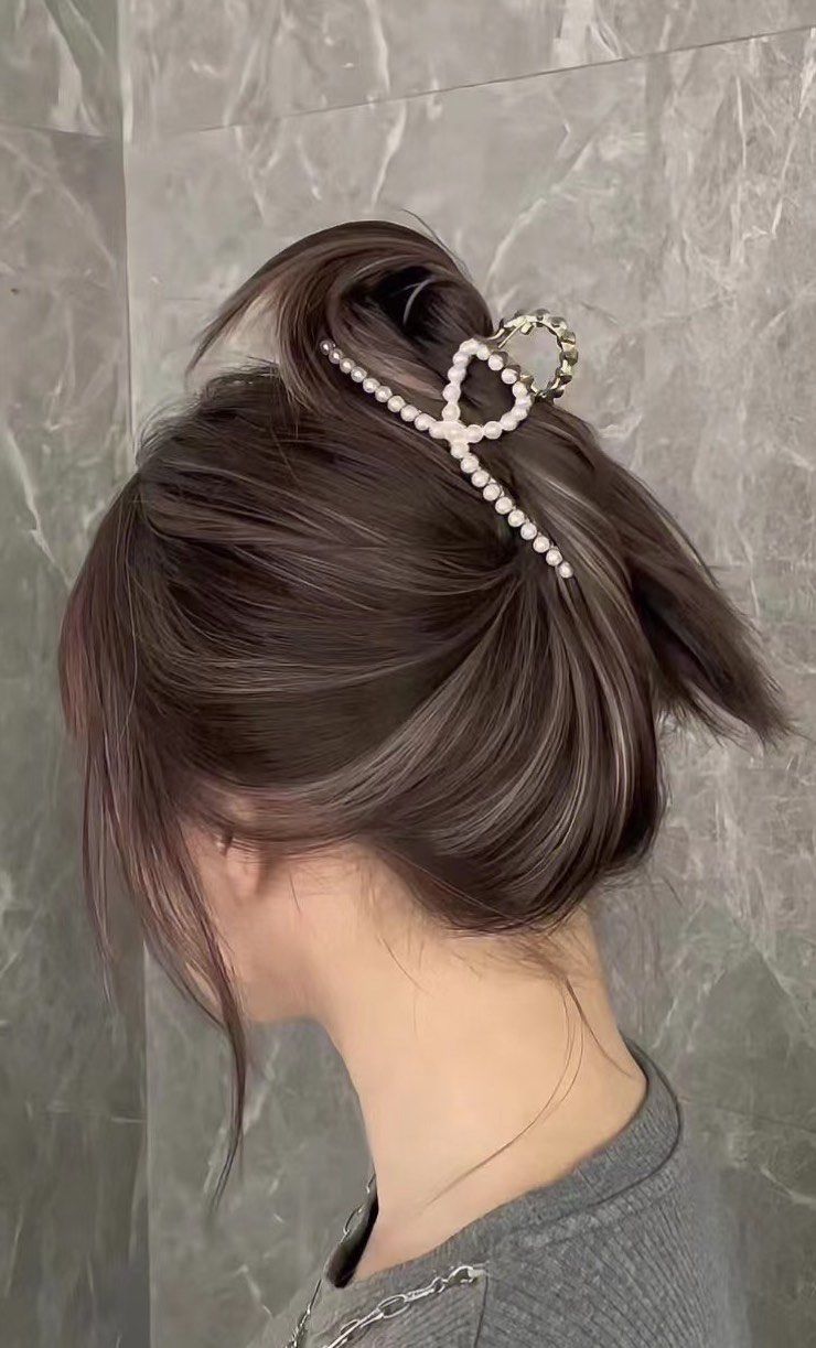 扎起来的头发