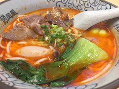 -俏凤凰(美林M·LIVE天地东座店)