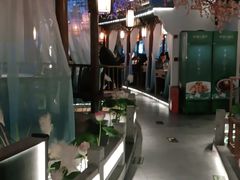 -荷塘秋月·本帮江浙菜(国权路店)