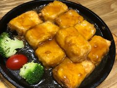 -峨嵋小镇·川菜(勒泰中心店)