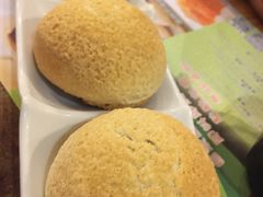 酥皮焗叉烧包-添好运点心专门店(深水埗店)